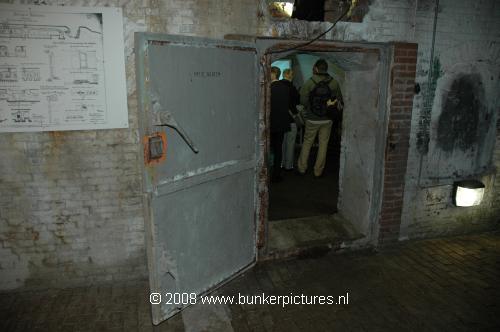 © bunkerpictures - Post war entrance